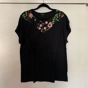NEW Black and Flowered Lane Bryant t-shirt (size 14/16)